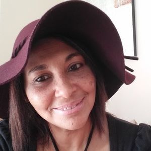 Meet your Posher, Maria l.